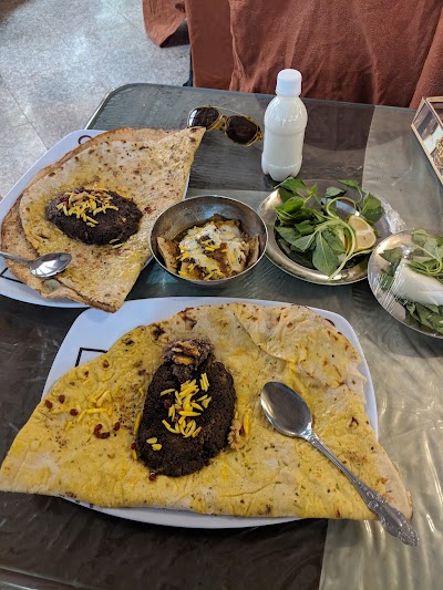 Shad Beryani